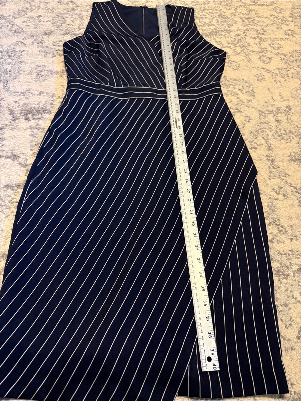 Banana Republic Navy Pinstripe Faux Wrap Sheath Dress Size 10 - Picture 7 of 8